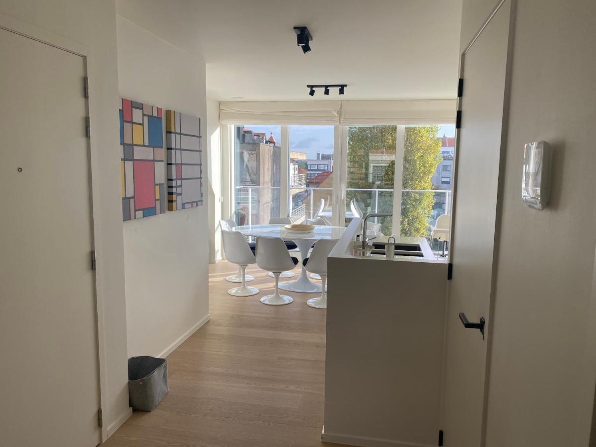 Ghibli - Duplex With Parking Lägenhet Knokke-Heist Exteriör bild