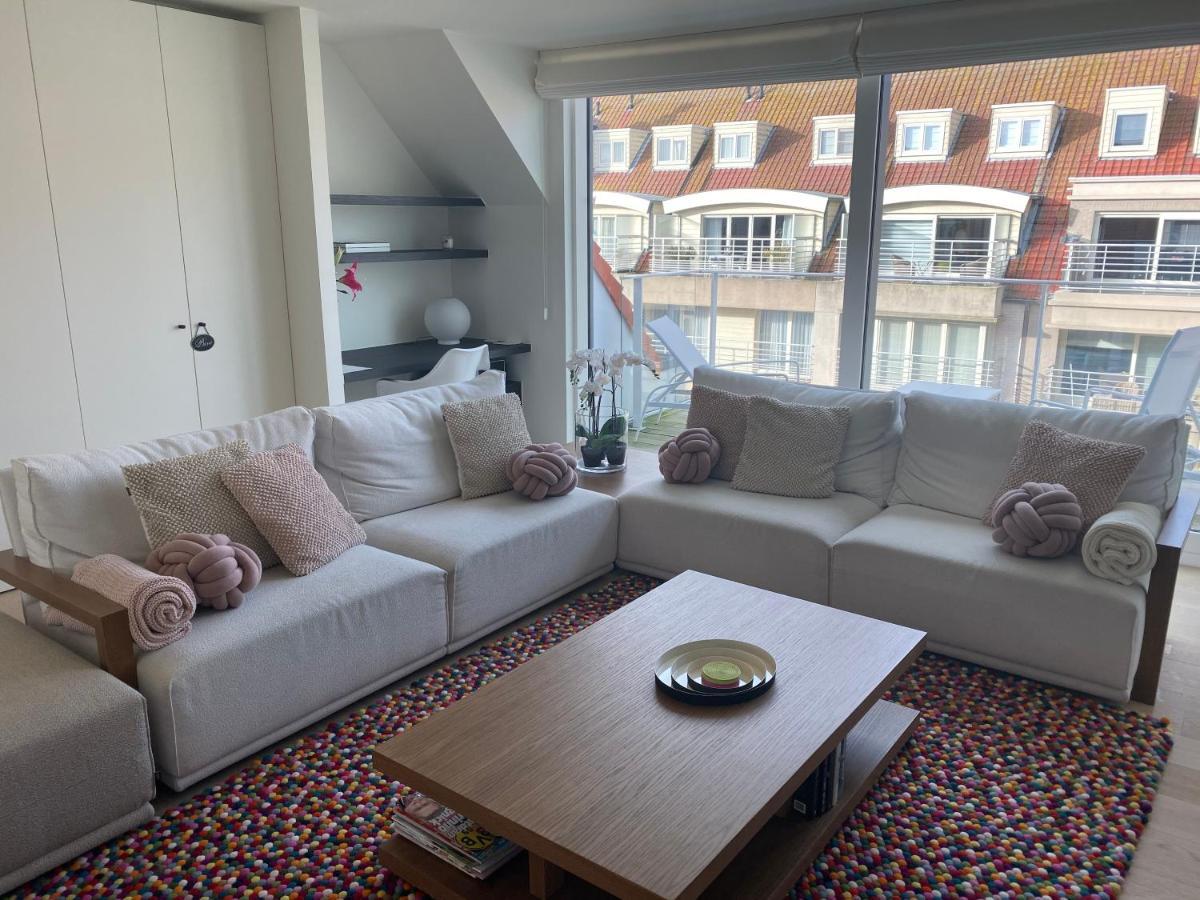 Ghibli - Duplex With Parking Lägenhet Knokke-Heist Exteriör bild