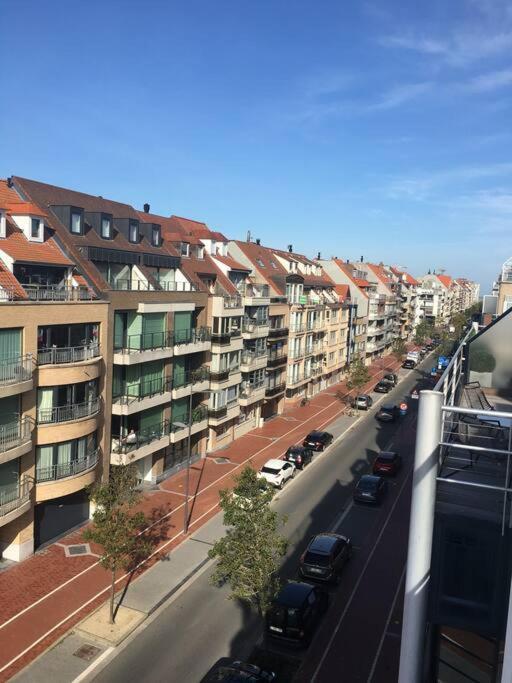 Ghibli - Duplex With Parking Lägenhet Knokke-Heist Exteriör bild